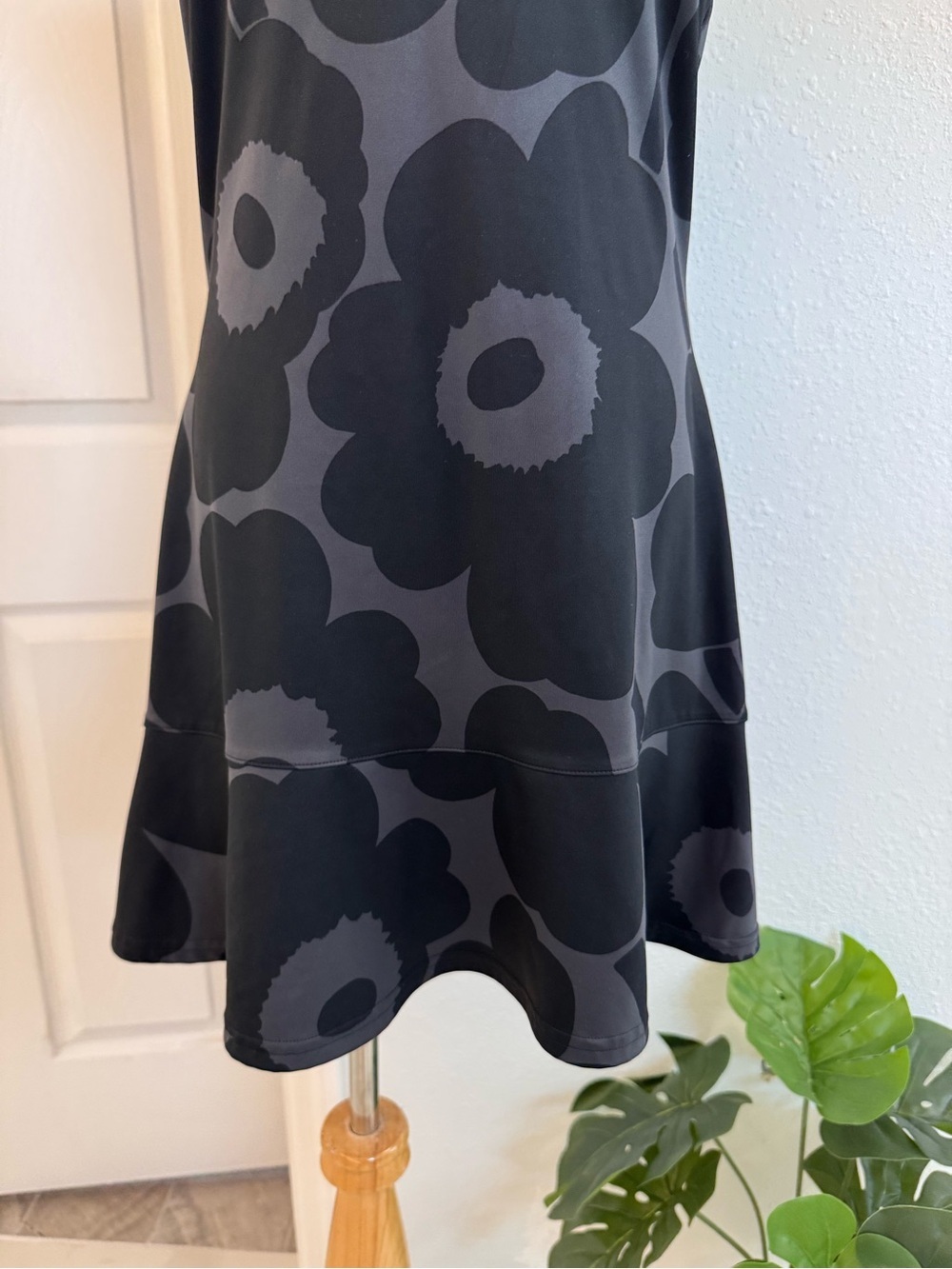 Adidas Marimekko TENNIS Y-Dress - Picture 4 of 10